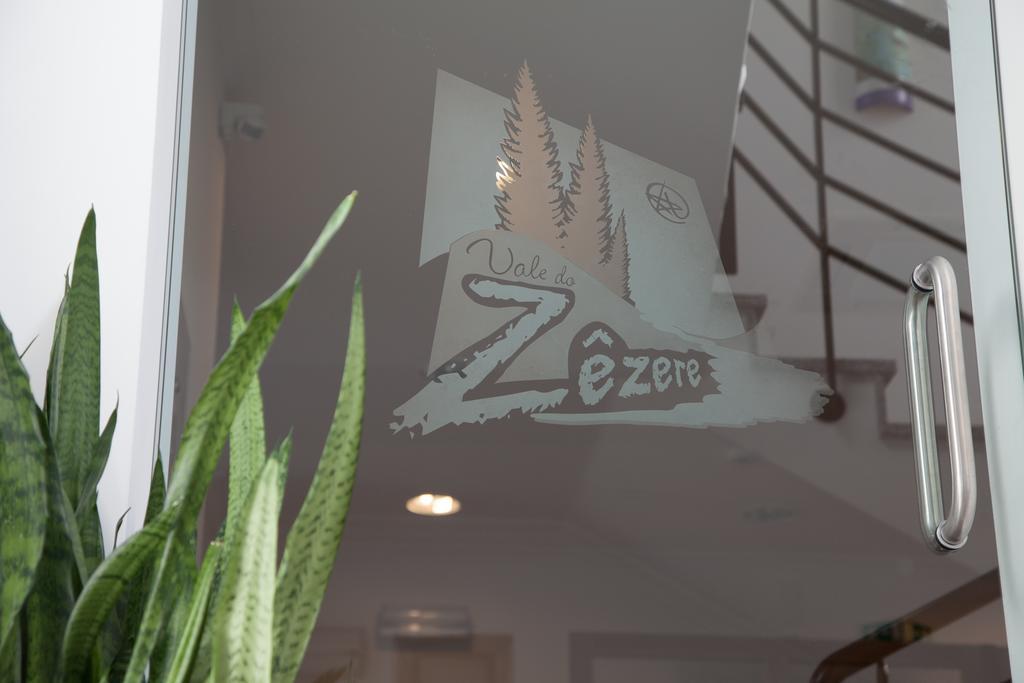 Vale Do Zezere Hotel 曼泰加什 外观 照片